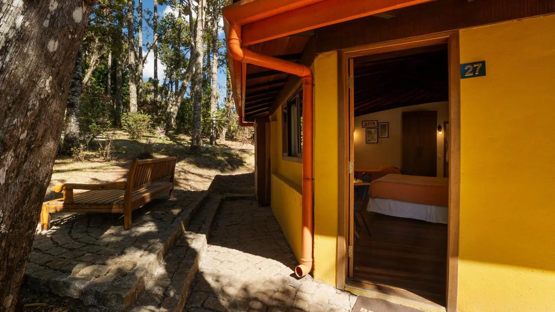 Surya-Pan Hotel Refugio  Кампус-ду-Жордау