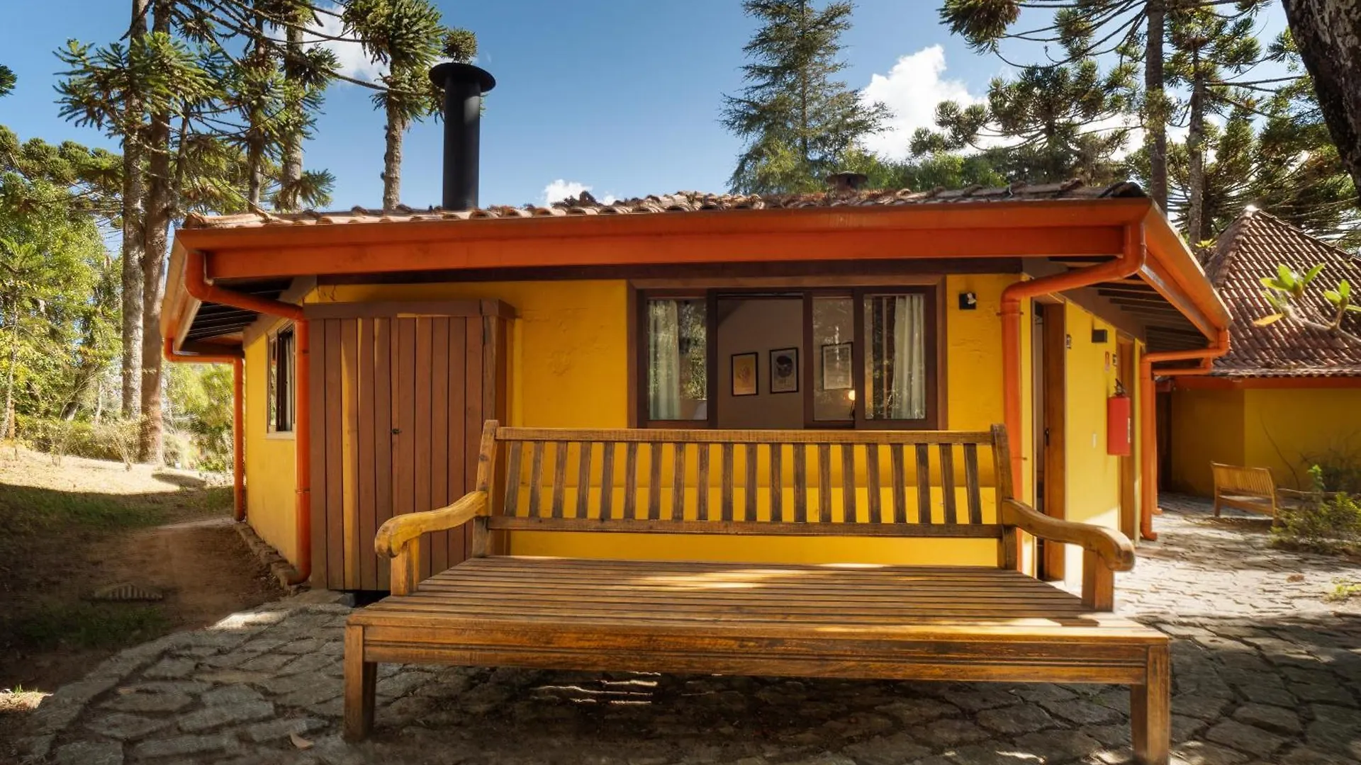 ***  Surya-Pan Hotel Refugio Бразилия