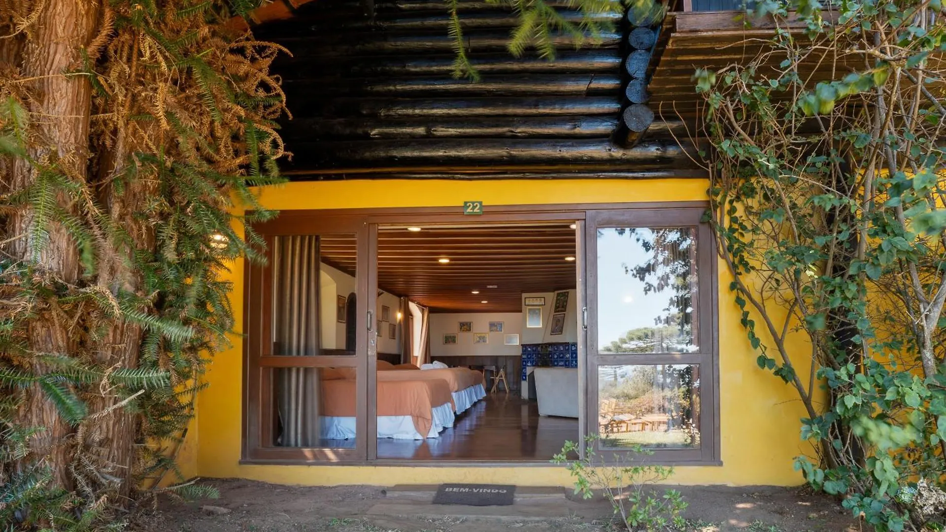 Surya-Pan Hotel Refugio
