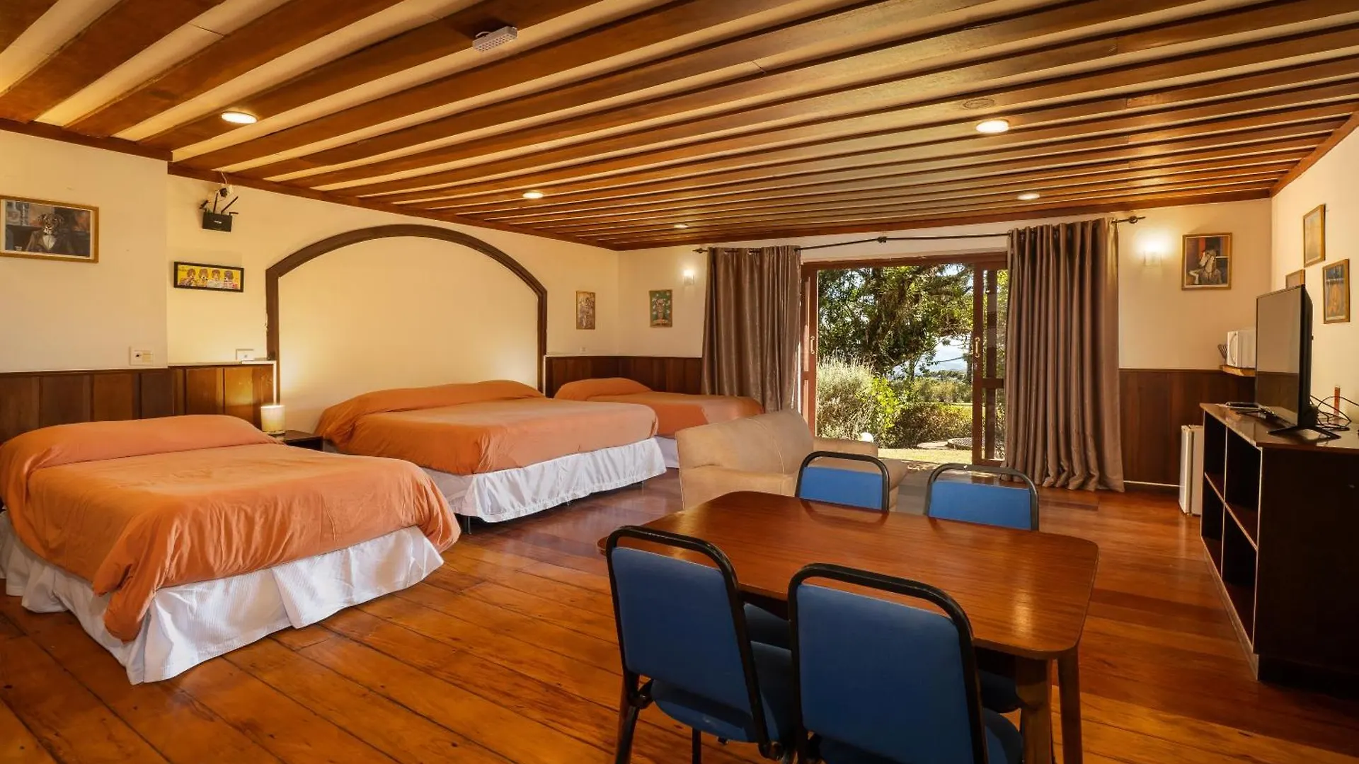 ***  Surya-Pan Hotel Refugio Бразилия